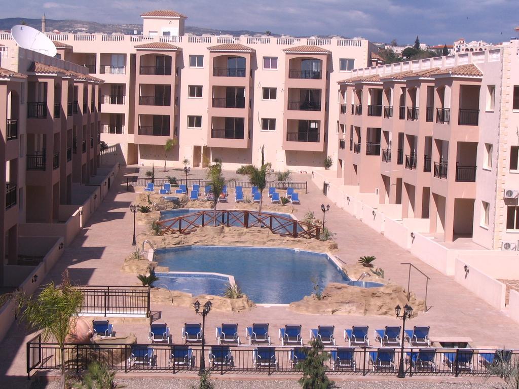 Royal Seacrest Apartments Aphrodite Hills Εξωτερικό φωτογραφία