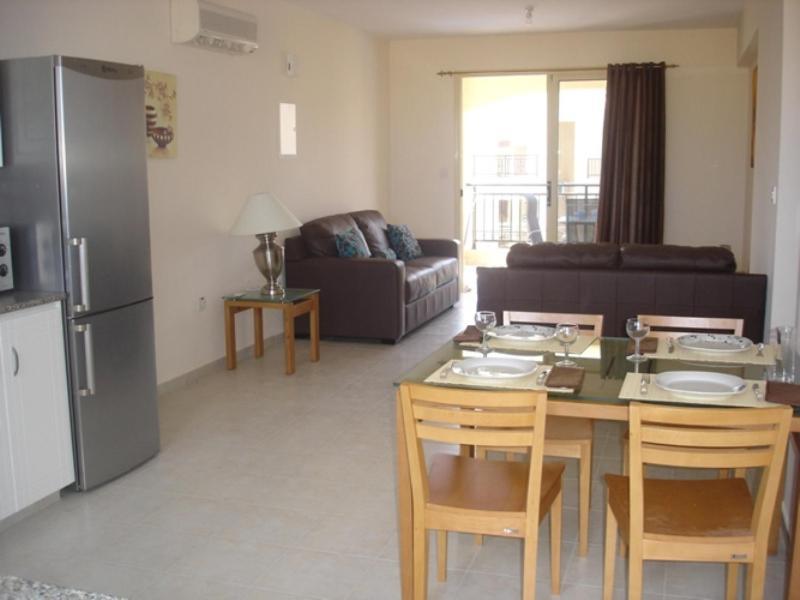 Royal Seacrest Apartments Aphrodite Hills Εξωτερικό φωτογραφία
