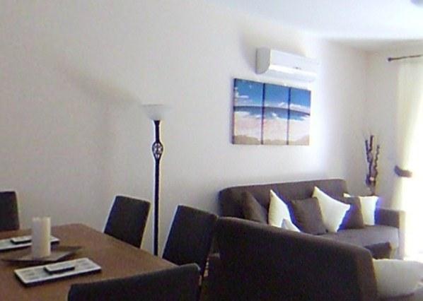 Royal Seacrest Apartments Aphrodite Hills Δωμάτιο φωτογραφία